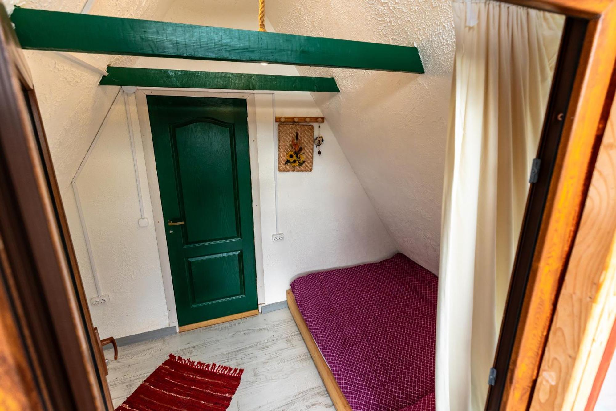فيلا Catunu' Lui Emil Carbunesti المظهر الخارجي الصورة